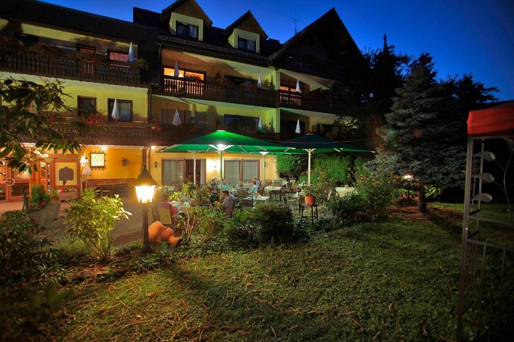 Ringhotel Garni Pflug Oberkirch  Exterior photo